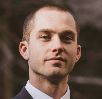 Thomas Whitfield analista de negociação especialista em mercado cripto